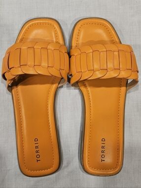 Size 10.5 Torrid Bright Orange Braided Slide Sandals - NWOT